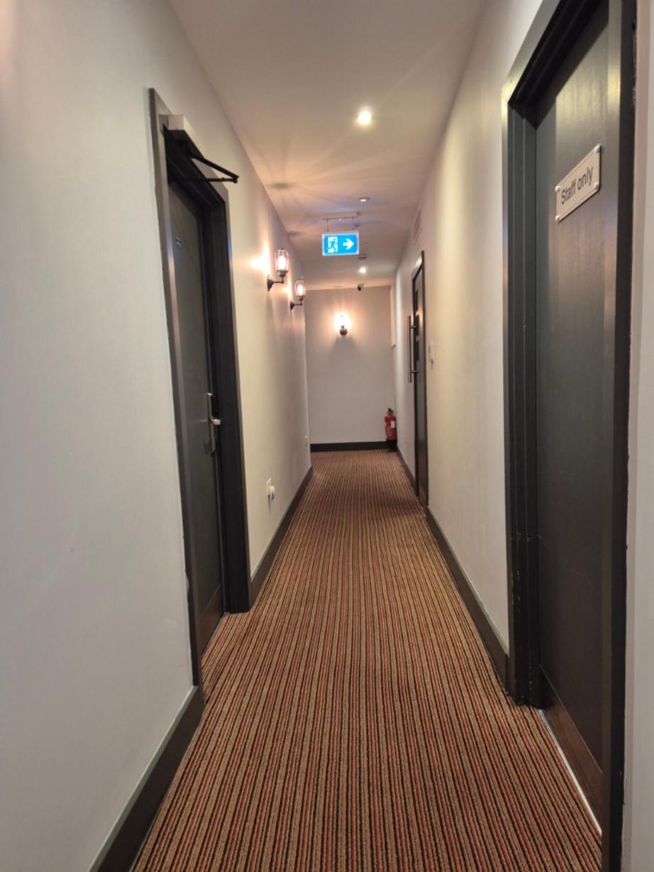ลอนดอน ซิตี้ แอร์พอร์ต โฮเทล Hotel ภายนอก รูปภาพ
