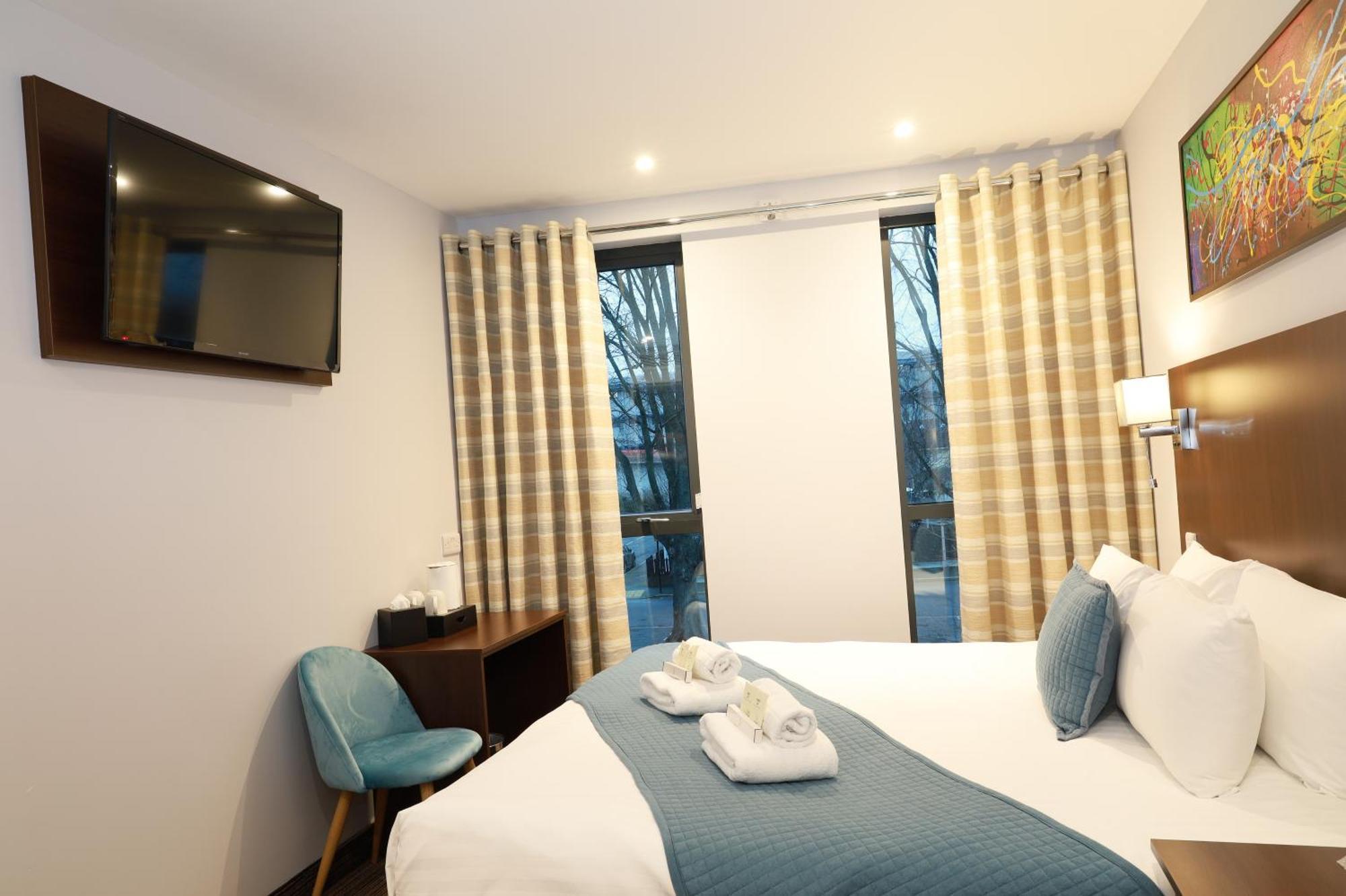 ลอนดอน ซิตี้ แอร์พอร์ต โฮเทล Hotel ภายนอก รูปภาพ